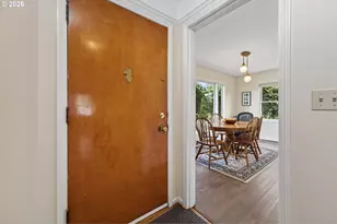 1930 SE Bybee Blvd, Portland, OR 97202 - Photo 7