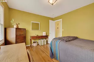 1930 SE Bybee Blvd, Portland, OR 97202 - Photo 15