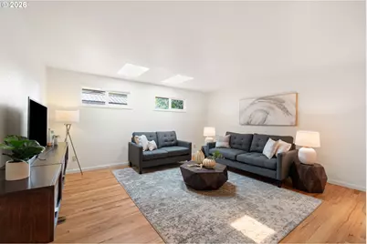 10350 NW Flotoma Dr, Portland, OR 97229 - Photo 7