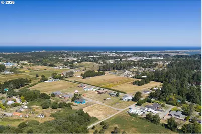 Highland, Bandon, OR 97411 - Photo 19