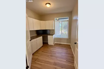 94703 Johnson Rd, Marcola, OR 97454 - Photo 29