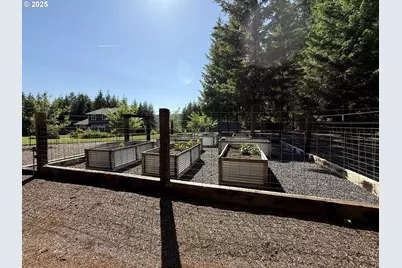 94703 Johnson Rd, Marcola, OR 97454 - Photo 25