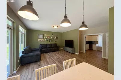 94703 Johnson Rd, Marcola, OR 97454 - Photo 11