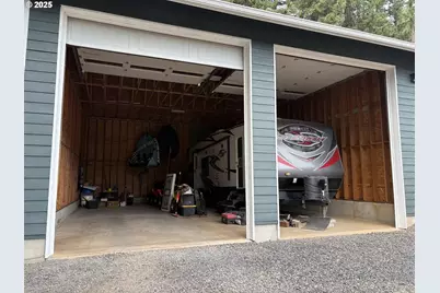 94703 Johnson Rd, Marcola, OR 97454 - Photo 43