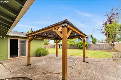1735 Rainbow Dr, Springfield, OR 97477 - Photo 17