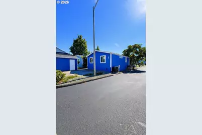 7842 SE Lindy St, Portland, OR 97206 - Photo 1
