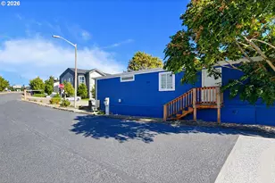 7842 SE Lindy St, Portland, OR 97206 - Photo 3