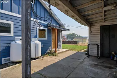 408 W 1st St, Wallowa, OR 97885 - Photo 13