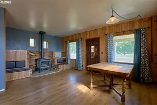 408 W 1st St, Wallowa, OR 97885 - Photo 3