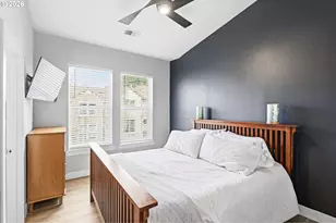 2808 NW Kennedy Ct, Portland, OR 97229 - Photo 11