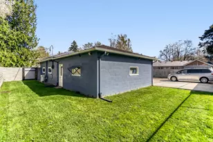 12620 SW 10th St, Beaverton, OR 97005 - Photo 31