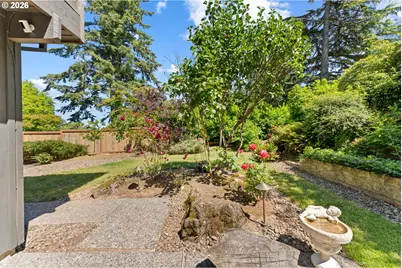 17121 Wall St, Lake Oswego, OR 97034 - Photo 23