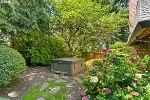 17121 Wall St, Lake Oswego, OR 97034 - Photo 21