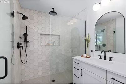 8560 SW Gayle Ln, Portland, OR 97225 - Photo 9