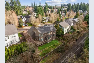 21777 SW Fuller Dr, Tualatin, OR 97062 - Photo 35
