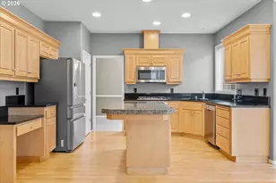 21777 SW Fuller Dr, Tualatin, OR 97062 - Photo 7