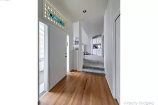 6770 SW Amber Ln, Portland, OR 97225 - Photo 3