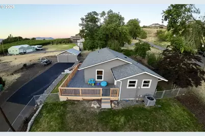 1640 Morton St, The Dalles, OR 97058 - Photo 5