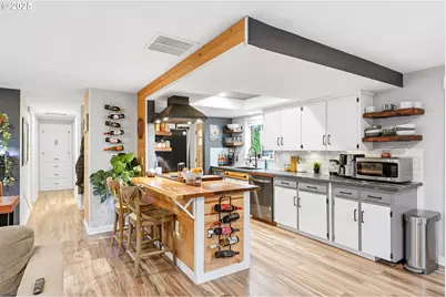 748 SW Willowbrook Ave, Gresham, OR 97080 - Photo 11