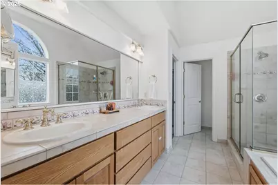 1402 Begonia Ave, Forest Grove, OR 97116 - Photo 27