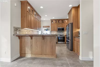 1402 Begonia Ave, Forest Grove, OR 97116 - Photo 9