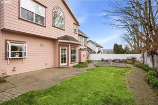 1402 Begonia Ave, Forest Grove, OR 97116 - Photo 41