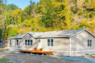 20191 Hwy 42, Myrtle Point, OR 97458 - Photo 1
