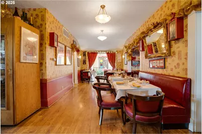 729 NE 3rd St, McMinnville, OR 97128 - Photo 9