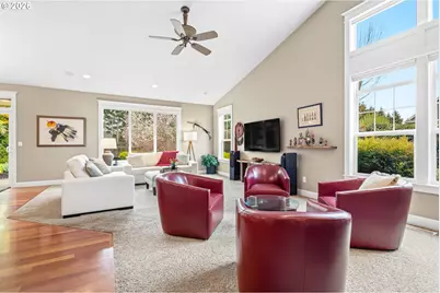 610 NW Reed Ln, Dallas, OR 97338 - Photo 5