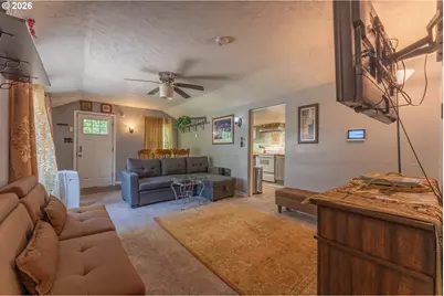 2700 Underhill Ln, West Linn, OR 97068 - Photo 3