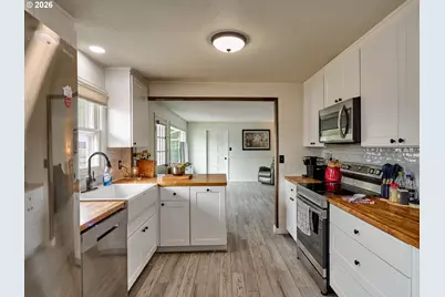 900 Ivy Way, Keizer, OR 97303 - Photo 9