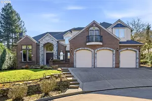 2484 Marylshire Ln, Lake Oswego, OR 97034 - Photo 1