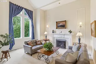 2484 Marylshire Ln, Lake Oswego, OR 97034 - Photo 3