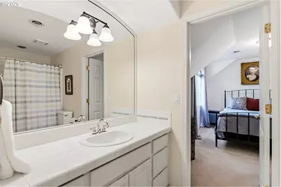 2484 Marylshire Ln, Lake Oswego, OR 97034 - Photo 19