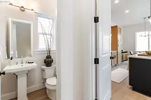 15701 NW Holman Wy, Portland, OR 97229 - Photo 33