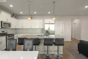 6421 SE 22nd St, Gresham, OR 97080 - Photo 7