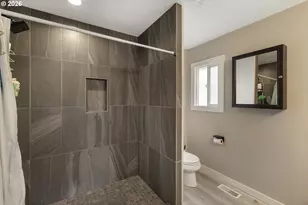 6352 Caufield St, West Linn, OR 97068 - Photo 19