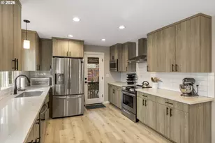 6352 Caufield St, West Linn, OR 97068 - Photo 9