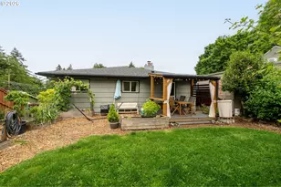 6352 Caufield St, West Linn, OR 97068 - Photo 3