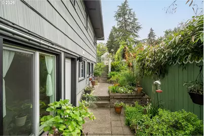 6352 Caufield St, West Linn, OR 97068 - Photo 25