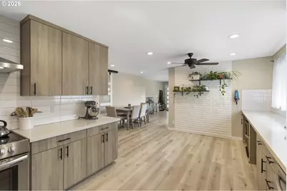 6352 Caufield St, West Linn, OR 97068 - Photo 13