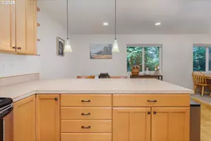 654 NE 8th Pl, Toledo, OR 97391 - Photo 11