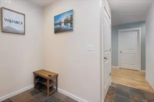 654 NE 8th Pl, Toledo, OR 97391 - Photo 5