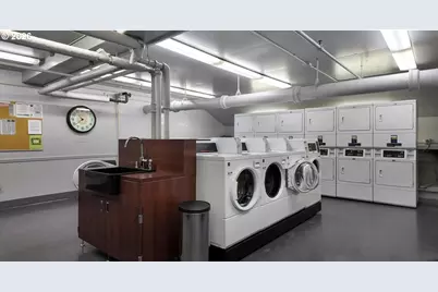 111 SW Harrison St #4F, Portland, OR 97201 - Photo 17