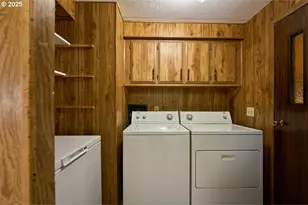 502 S East St, Joseph, OR 97846 - Photo 9