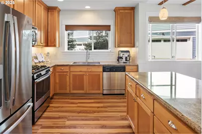 230 Maritime Ln, Astoria, OR 97103 - Photo 7