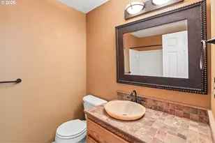 6546 NE Forest Ln, Hillsboro, OR 97124 - Photo 31