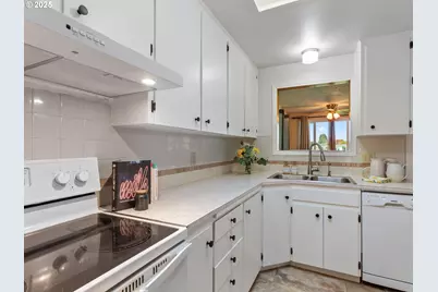 1075 Princeton Rd, Woodburn, OR 97071 - Photo 23