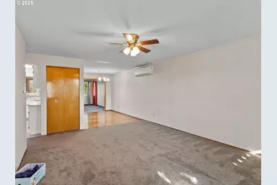 1075 Princeton Rd, Woodburn, OR 97071 - Photo 7