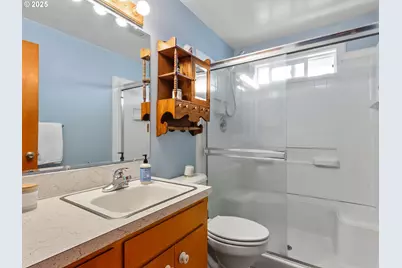 1075 Princeton Rd, Woodburn, OR 97071 - Photo 35